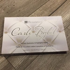 Carli Bybel Palette